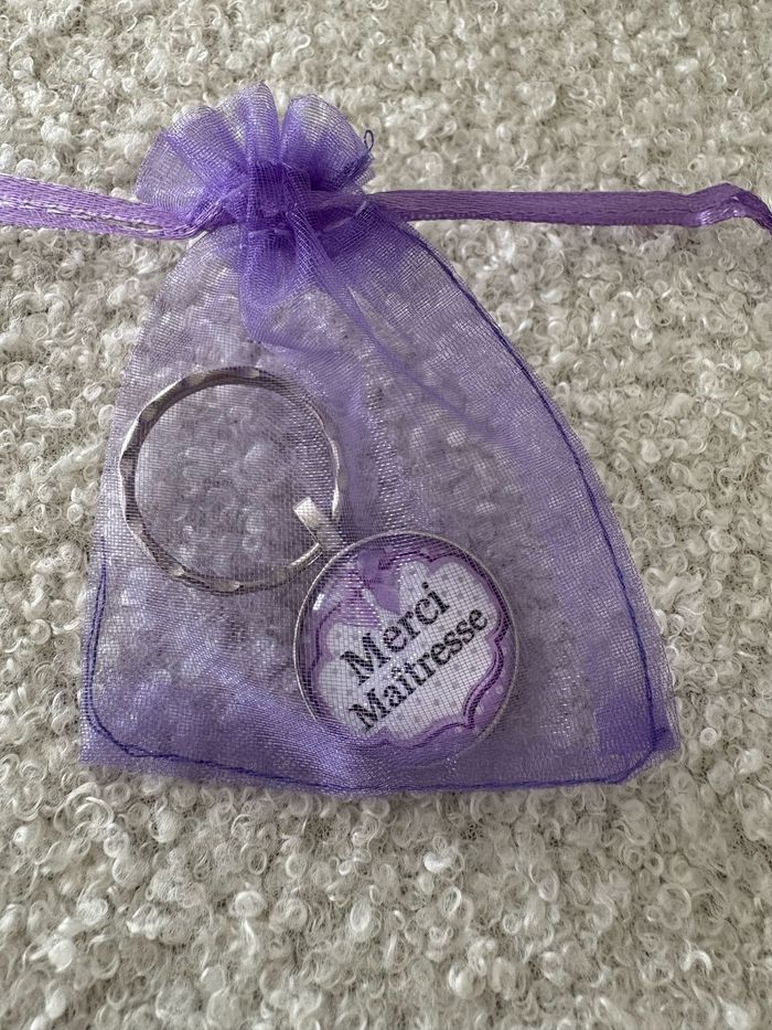 Porte clés pour maîtresse - photo numéro 4