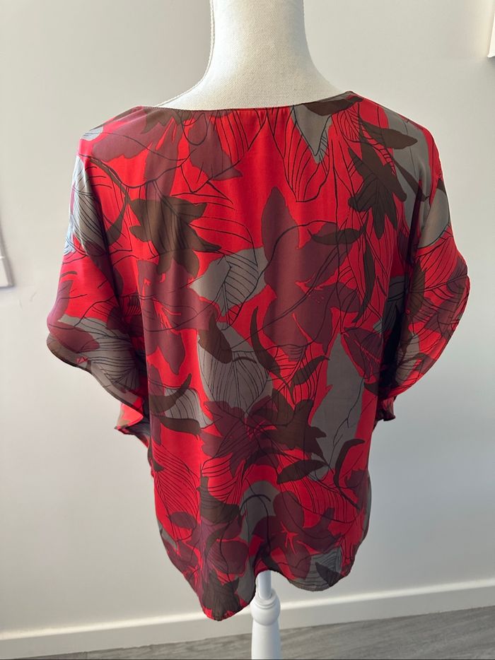 Blouse à fleurs rouge et grise Zara T40 L - photo numéro 5