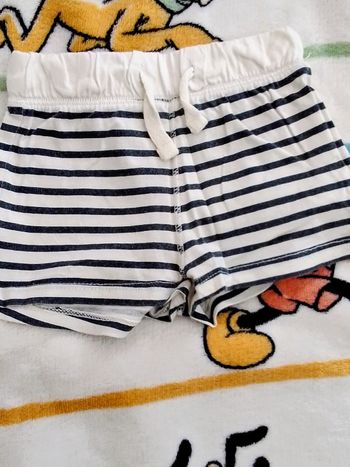 Short 6 mois