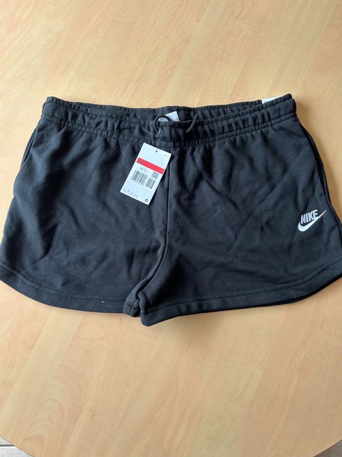 Short Nike pour femmes taille L