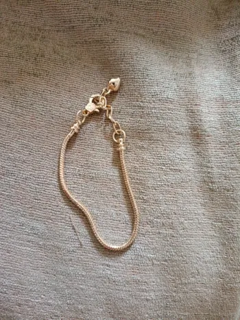Bracelet charms doré