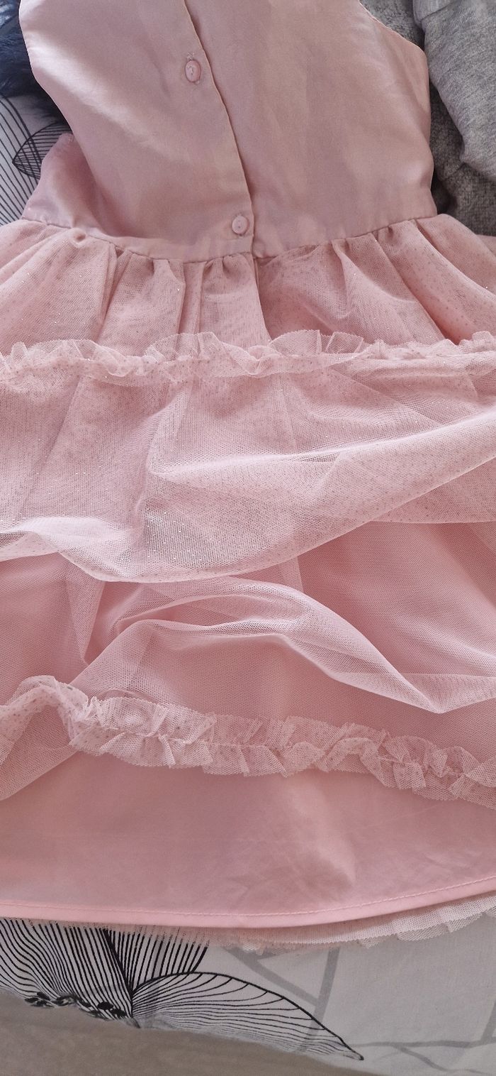 Très jolie robe fille pour fête - photo numéro 7
