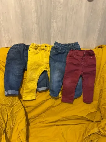 Lot pantalon et haut