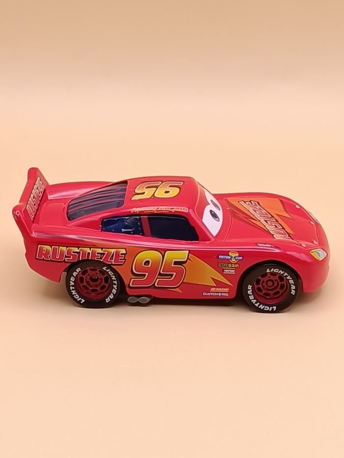 Voiture Cars Flash McQueen (CDS10) - photo numéro 4