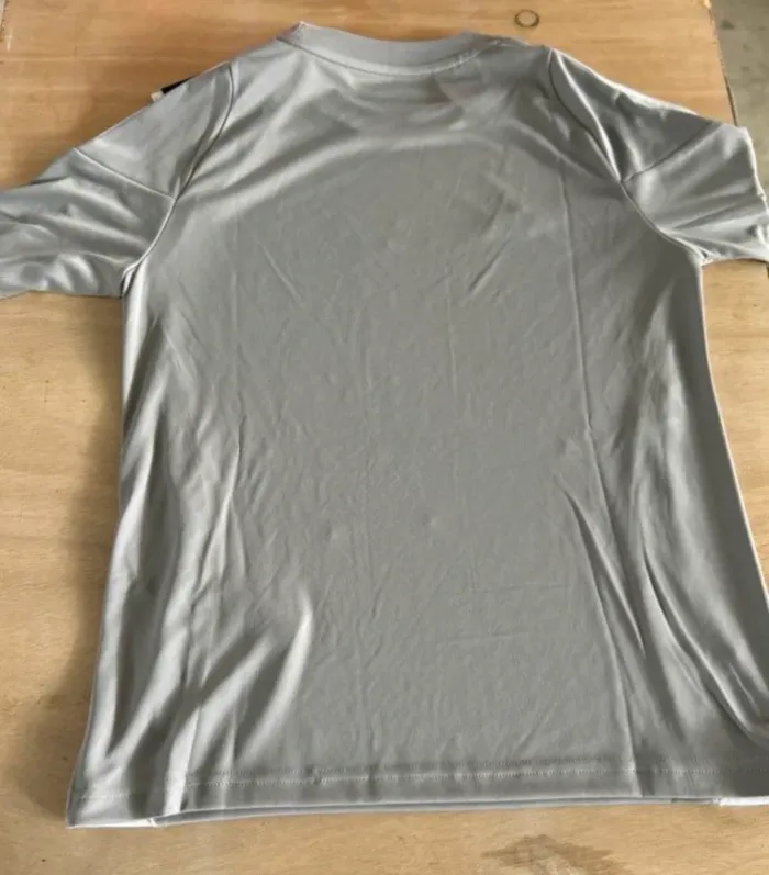 TEE shirt adidas - photo numéro 2
