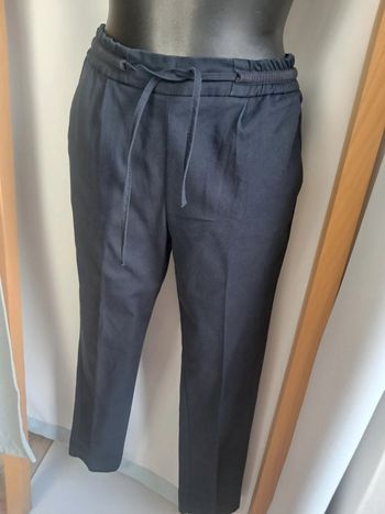 Zara pantalon ajusté T.34/36 en tbe