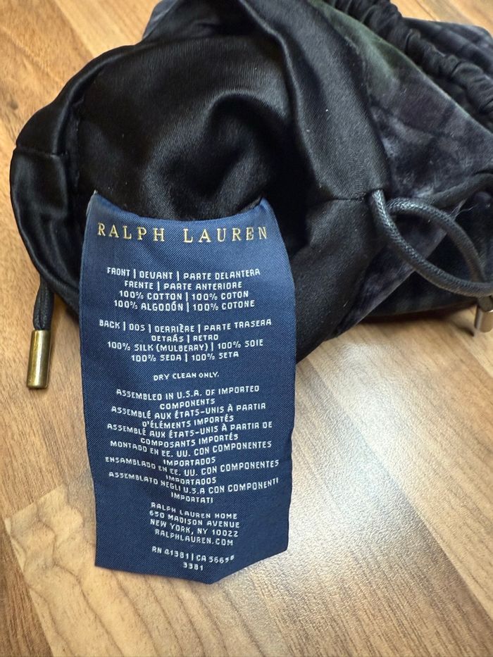 Masque de nuit - photo numéro 2