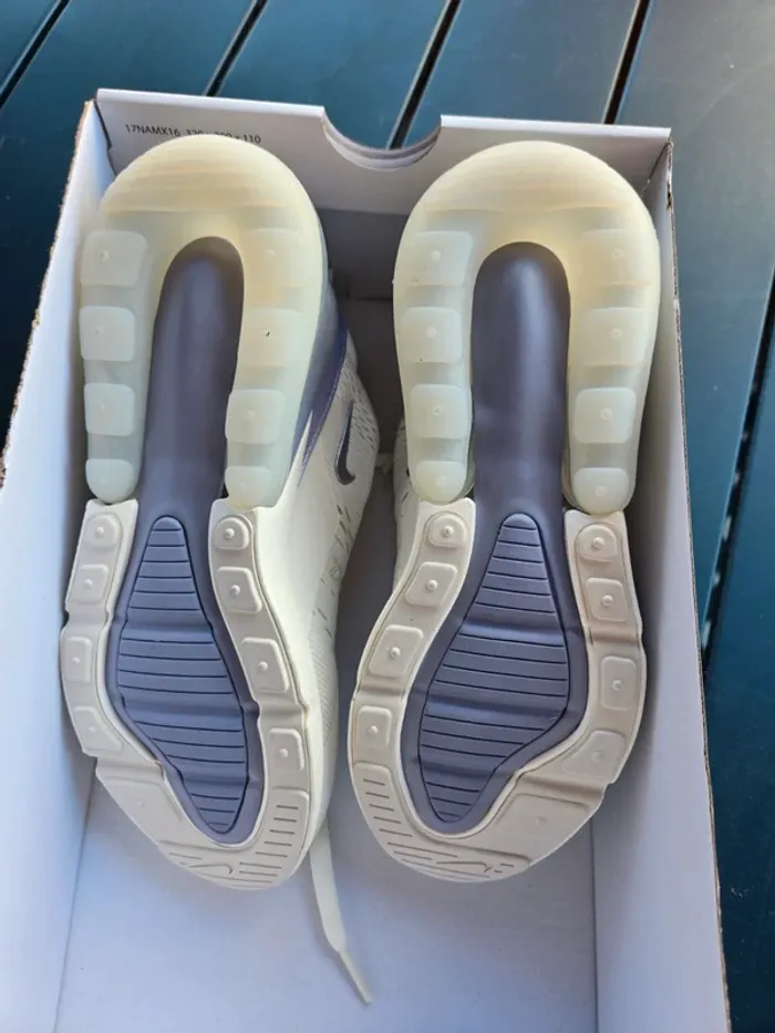 Nike air max 270 femme blanc lila taille 37,5 neuves - photo numéro 11