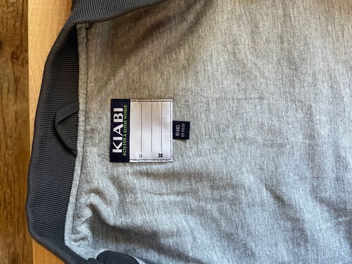 Blouson gris Kiabi 10 ans - photo numéro 2