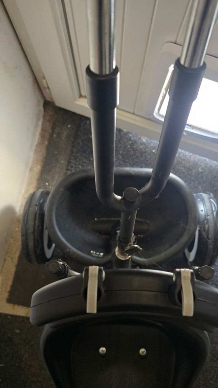 🥰NEUF superbe tricycle/vélo évolutif 9mois/5ans 🥰 (ferme) - photo numéro 9