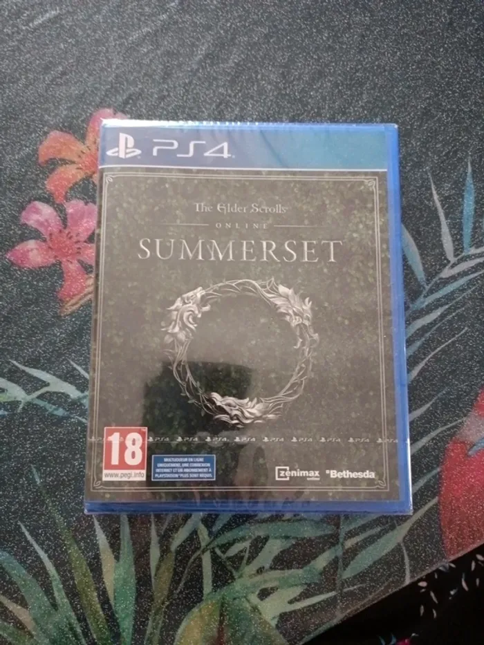 Jeu PS4 neuf summerset