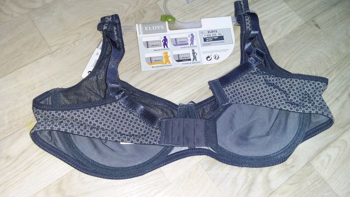 Soutien gorge neuf 95C - photo numéro 3