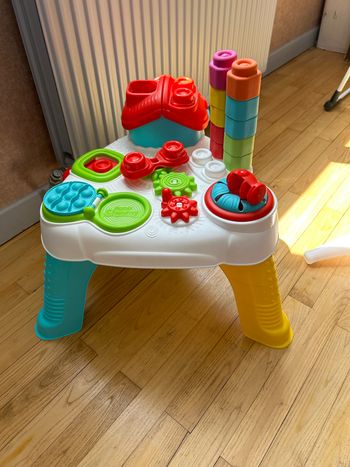 Table sensorielle clemmy clementoni