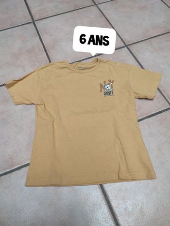 T-shirt squelette skate