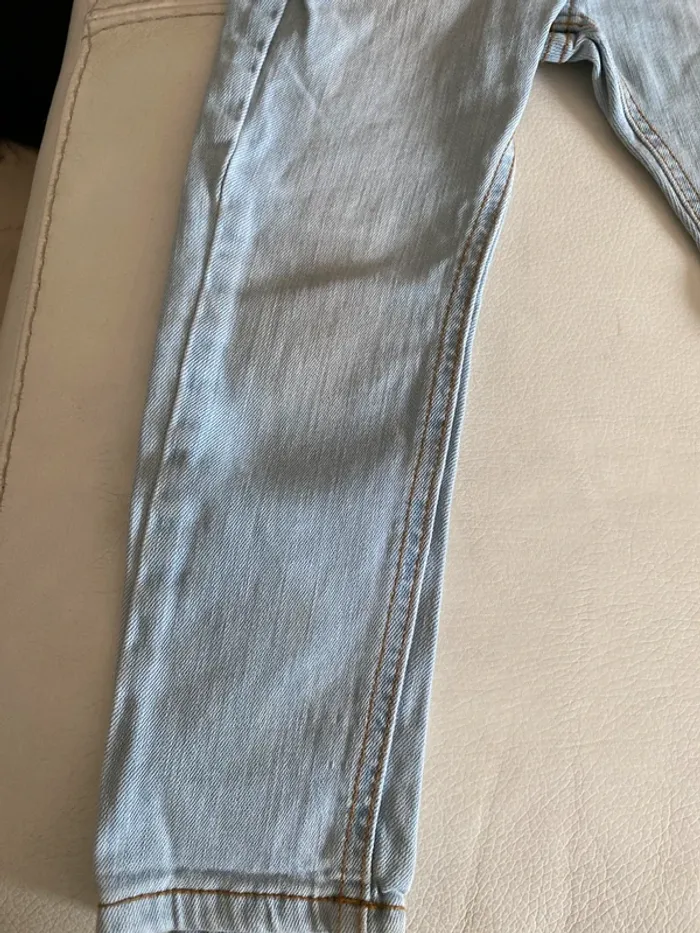 Lot 2 jeans Zara 104 cm - photo numéro 15