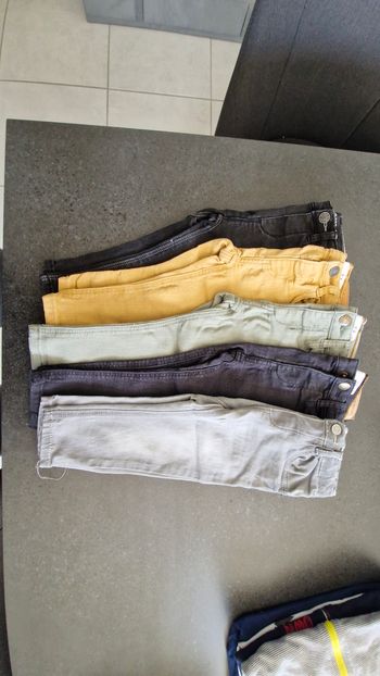 Jeans zara taille 12-18