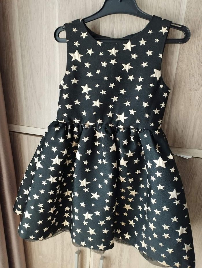 Robe 4/5 ans - photo numéro 3