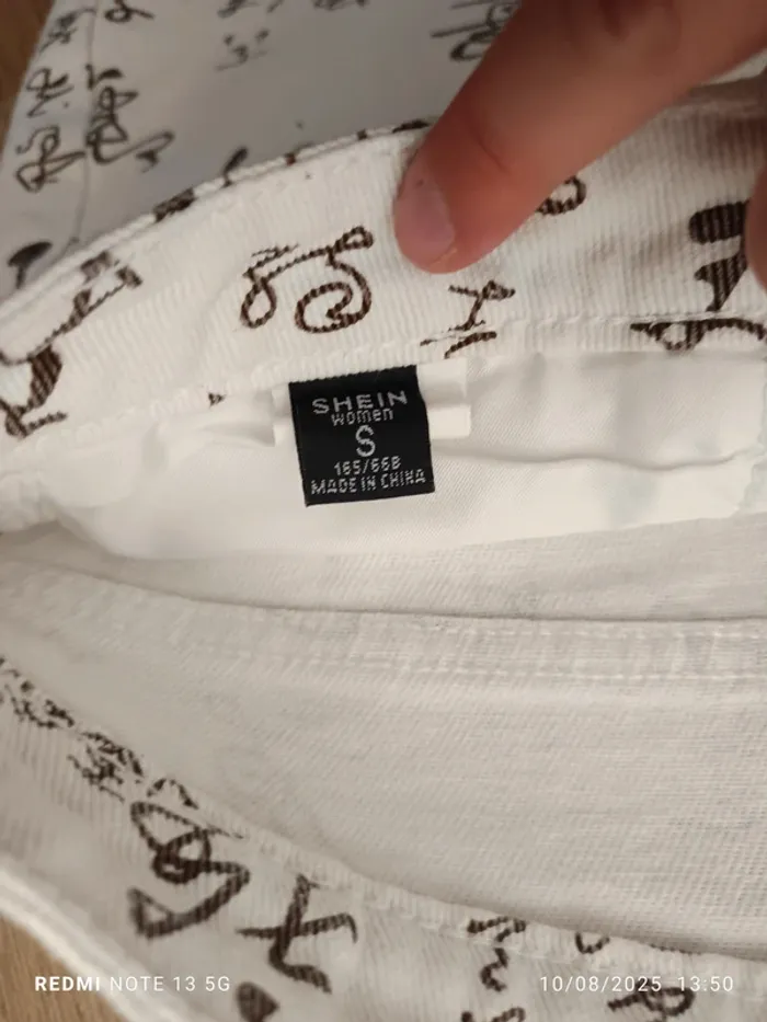 Magnifique short en jean blanc shein taille S - photo numéro 3