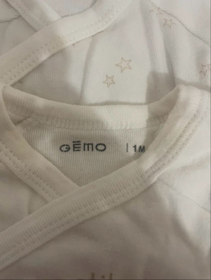 Lot bodies à manche courte - photo numéro 2