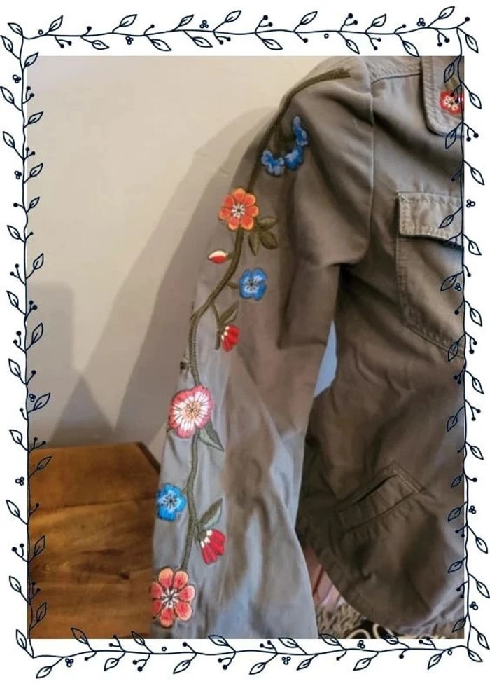 Veste avec motif fleur - photo numéro 3
