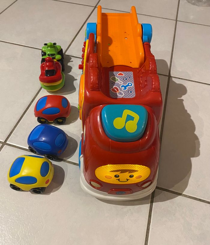 Tut Tut Bolides - Mon Super Camion Réparations + 4 véhicules Vtech - photo numéro 5