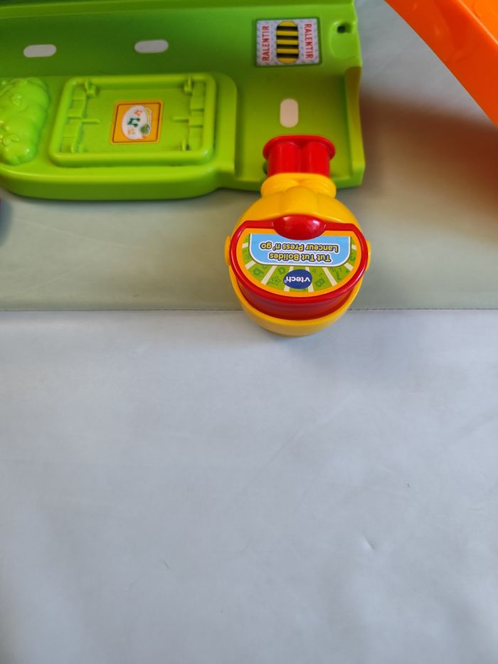 Garage Tut tut bolide électronique - photo numéro 3