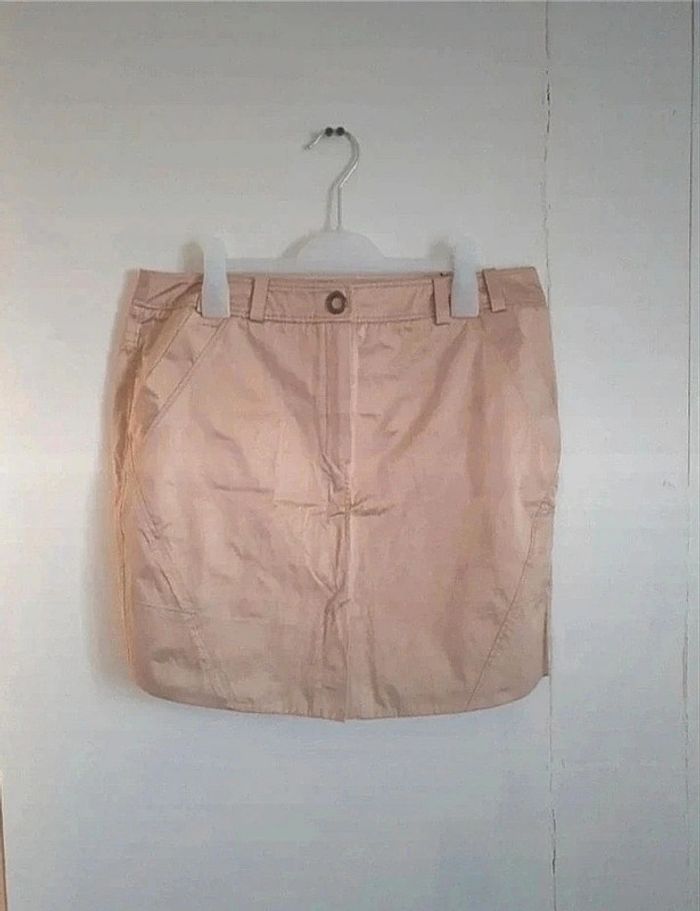 Mini jupe neuve (carton 5)