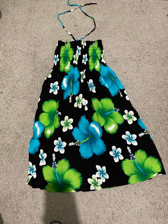 Robe de plage fleur - photo numéro 3