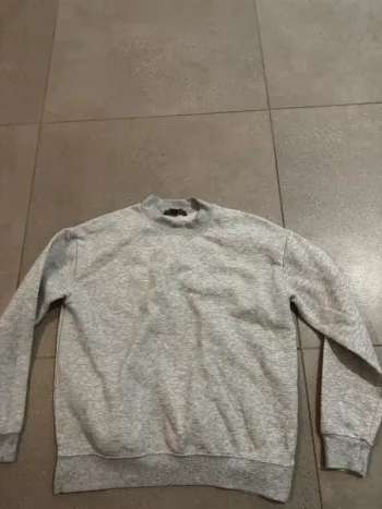 Pull gris Primark taille 40, très bon état