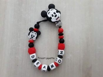 Attache tétine mickey