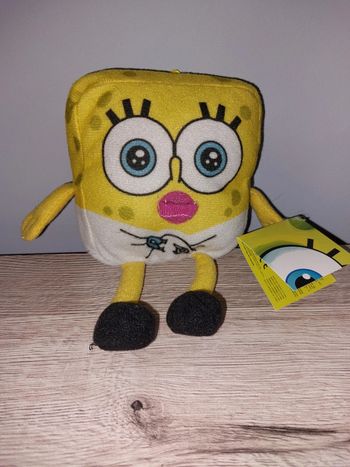 Petite peluche bob l'éponge