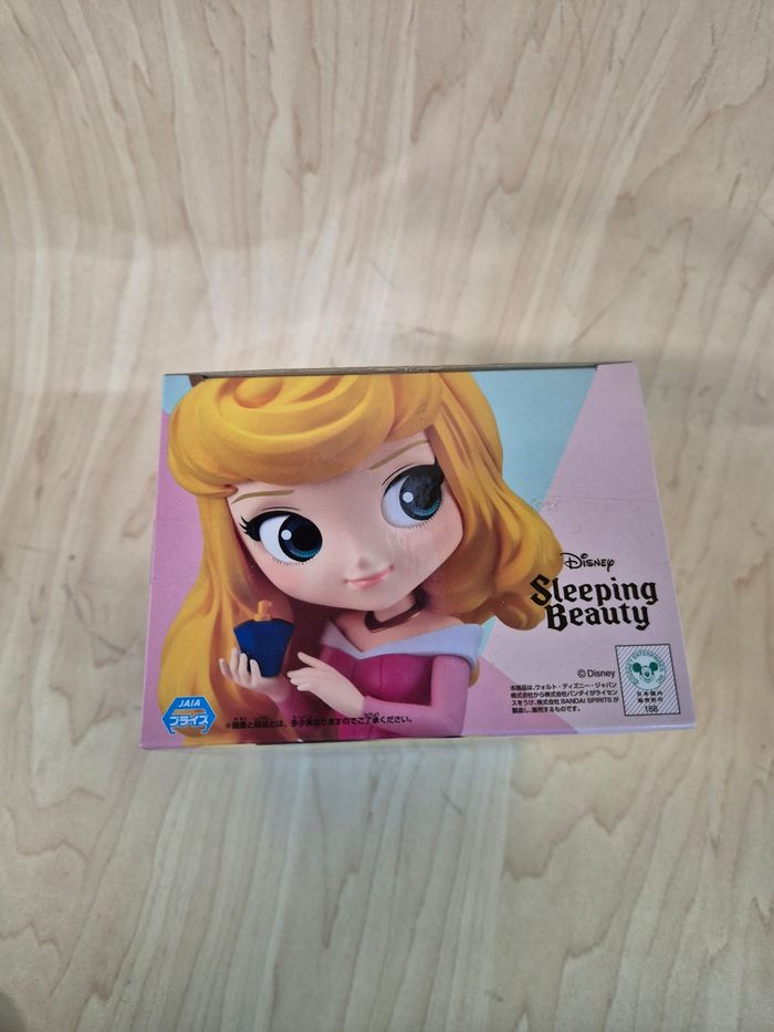 Figurine Disney Qposket : Aurore (La Belle au bois dormant) - photo numéro 2