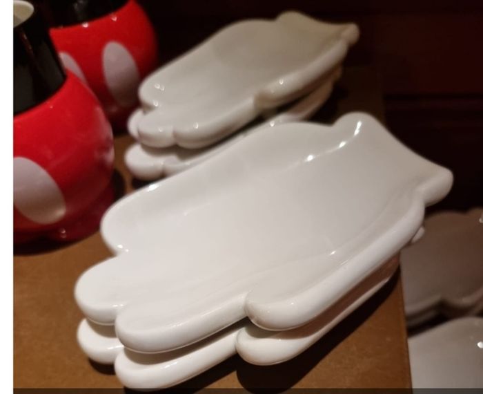 Distributeur de savon et pause savon disneyland paris - photo numéro 2