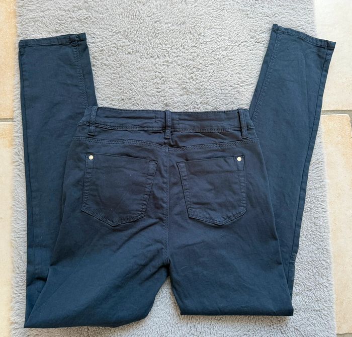 Pantalon bleu marine - photo numéro 3