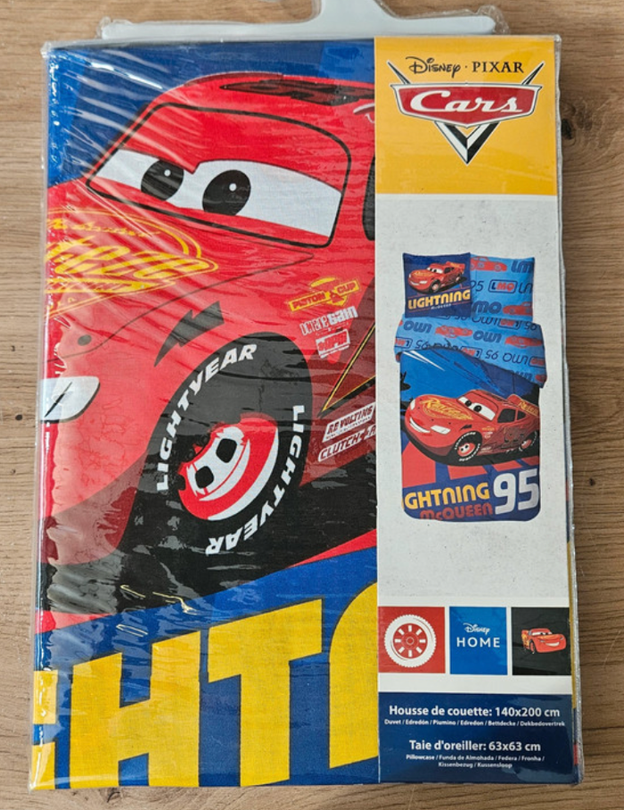 Parure de lit simple (housse de couette + taie d'oreiller) - Cars - Disney / Pixar - photo numéro 2