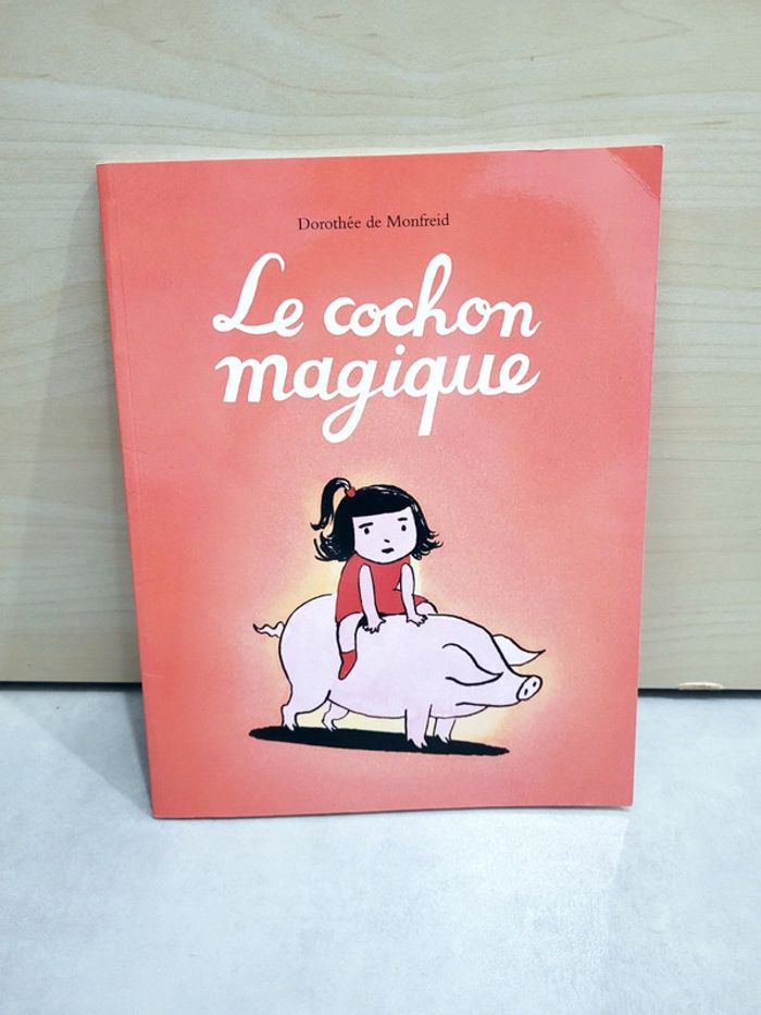 🌺 Livre (école des loisirs) : Le cochon magique