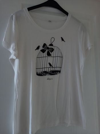 Tee-shirt fantaisie manches courtes blanc taille 46