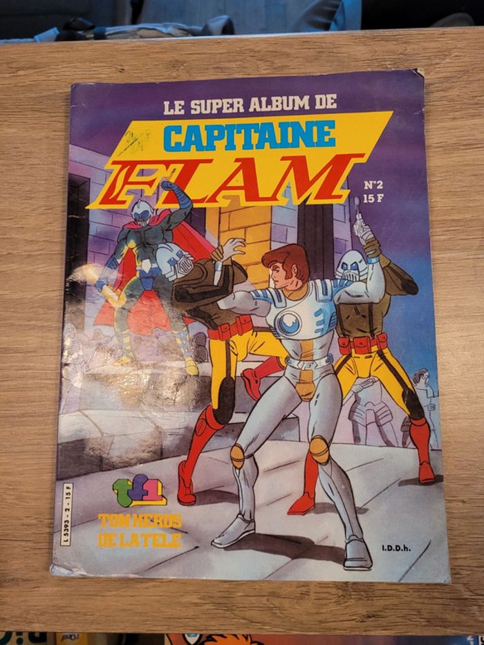 Vends bd vintage capitain flamme no 2 1983