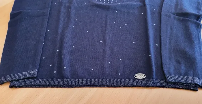 Pull bleu marine La mode est à vous - photo numéro 5
