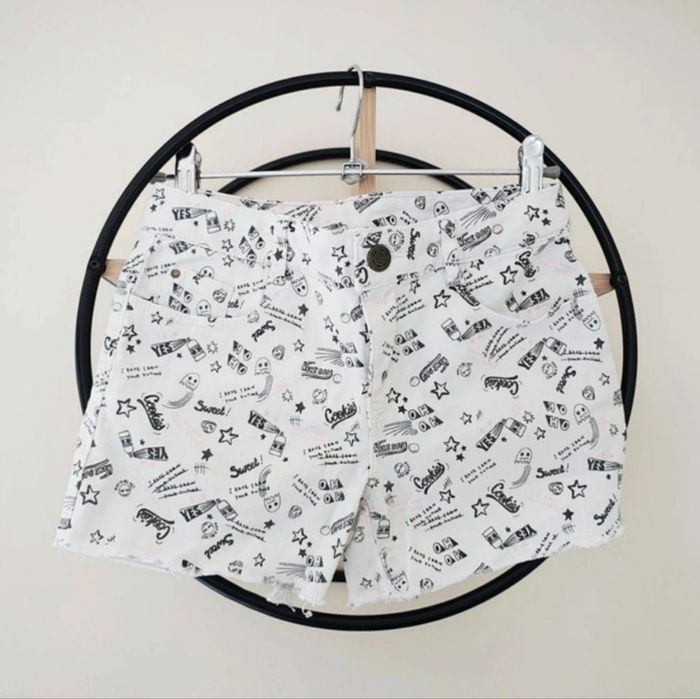 10 ans short tape a l'oeil