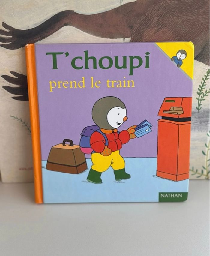 Tchoupi prend le train - photo numéro 1