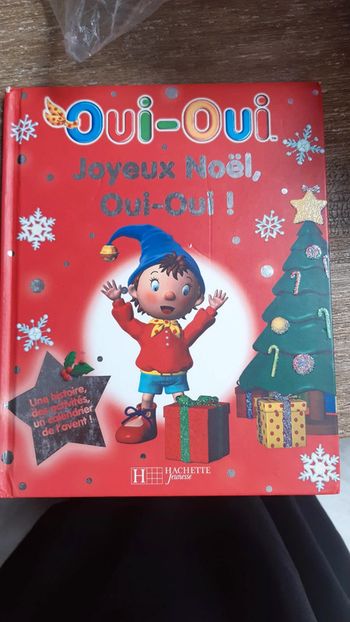 Joyeux Noël oui oui livre