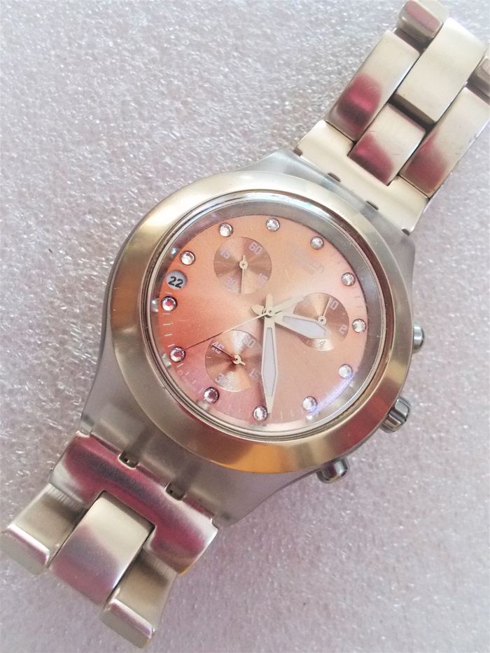 Montre SWATCH "Full Blooded"