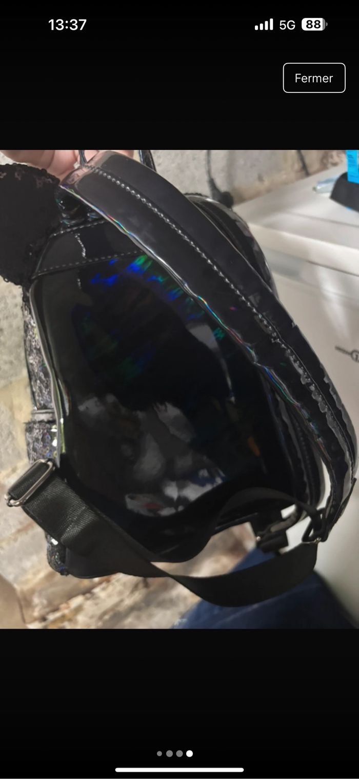 Sac loungefly sequins disney noir - photo numéro 4