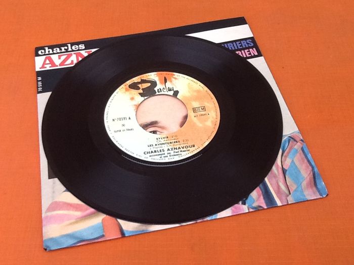 Vinyle 45 tours Charles Aznavour Sylvie (1963) - photo numéro 3