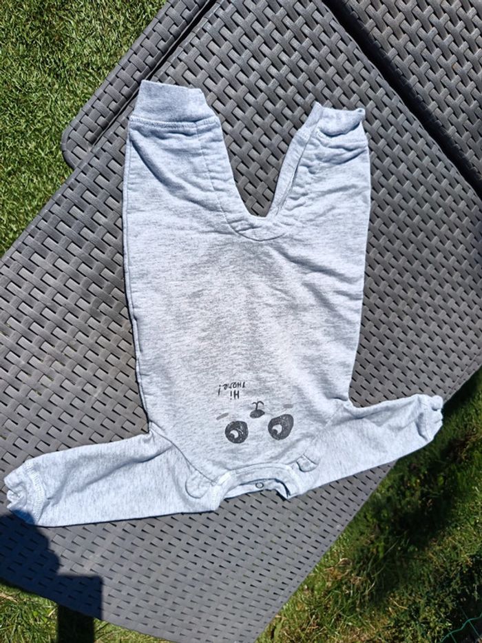 Combinaison grenouillère pyjama sans pied taille 3 mois Gémo 62 cm en très bon état - photo numéro 3