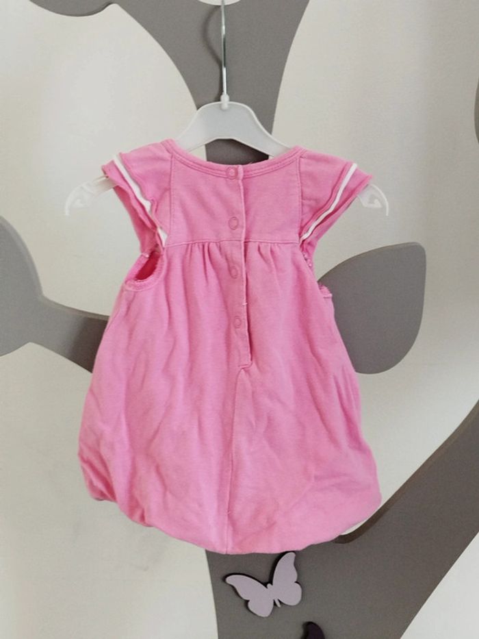 Jolie robe manches courtes rose et blanche Orchestra taille 1 mois - photo numéro 2