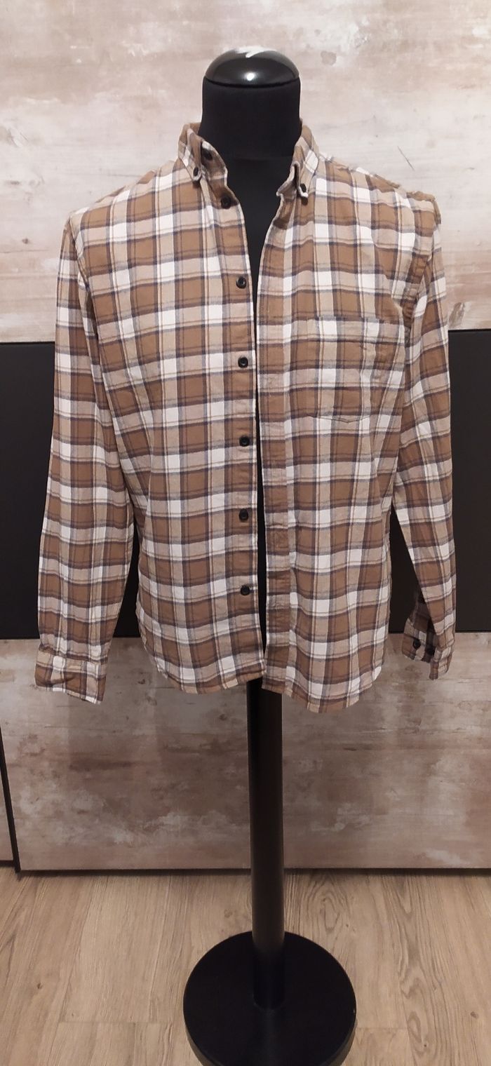 Lot 2 chemises Primark taille M - photo numéro 2