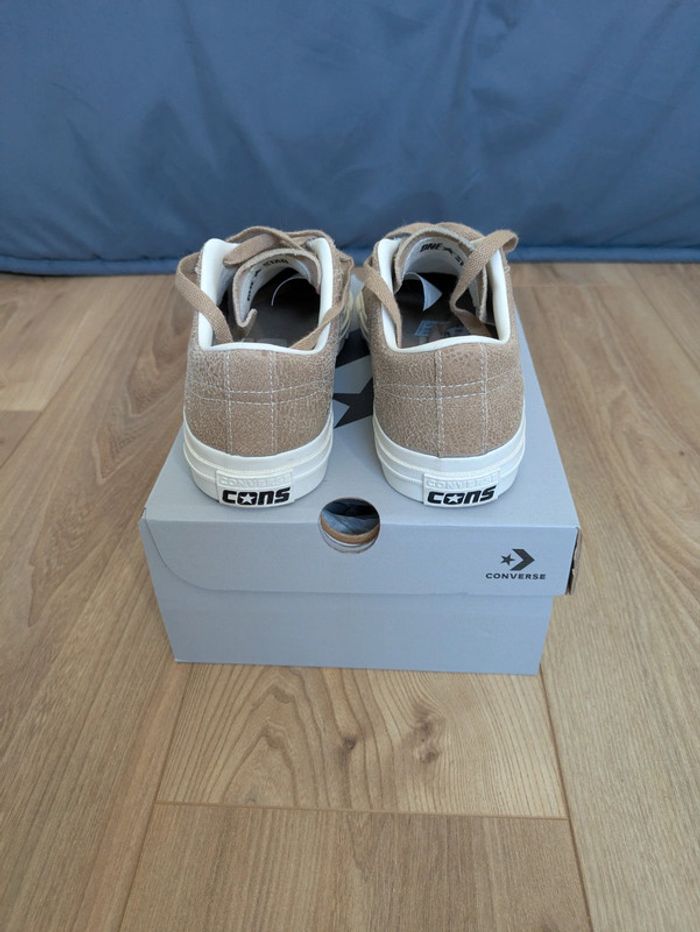 Baskets Converse femme 38 neuf - photo numéro 4