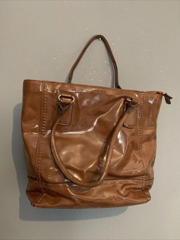 Sac À Main Aspect Brillant San Marina 30x34x15 cm Hors Anses